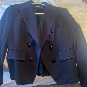 Size 8 ginni binni like new blazer